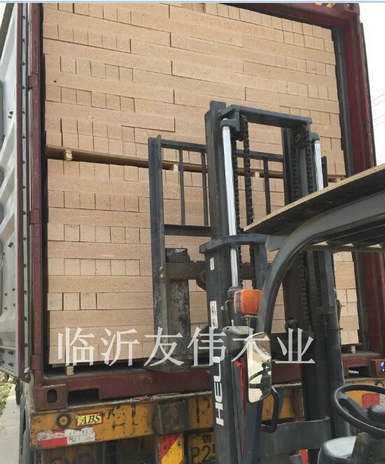 托盤膠墩用來做什么，選擇需考慮哪些方面？